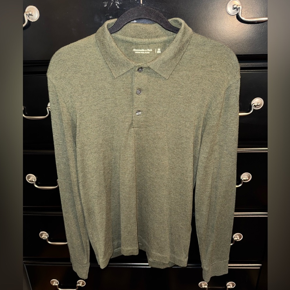 Abercrombie and Fitch Merino Wool Blend Green Long Sleeve Polo - Size XS